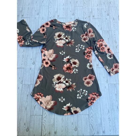 J for Justify Women’s Small Floral Long Sleeve Tunic Top Gray Pink Mauve NWOT - Picture 6 of 6